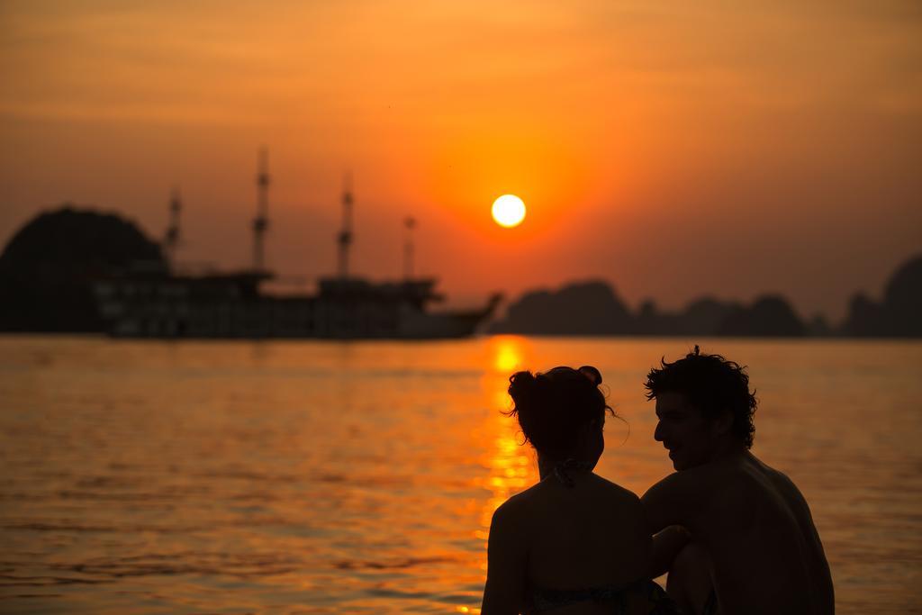 فندق Dragon Legend Cruise ها لونغ المظهر الخارجي الصورة