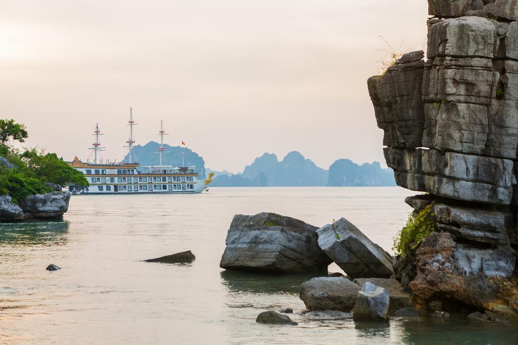 فندق Dragon Legend Cruise ها لونغ المظهر الخارجي الصورة