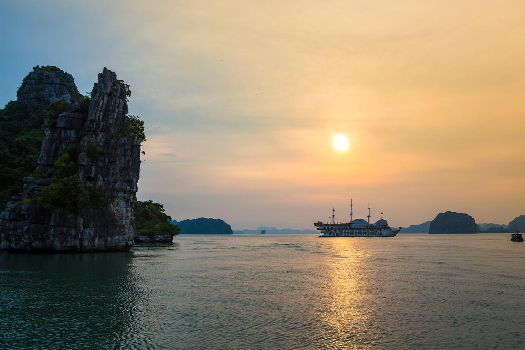 فندق Dragon Legend Cruise ها لونغ المظهر الخارجي الصورة