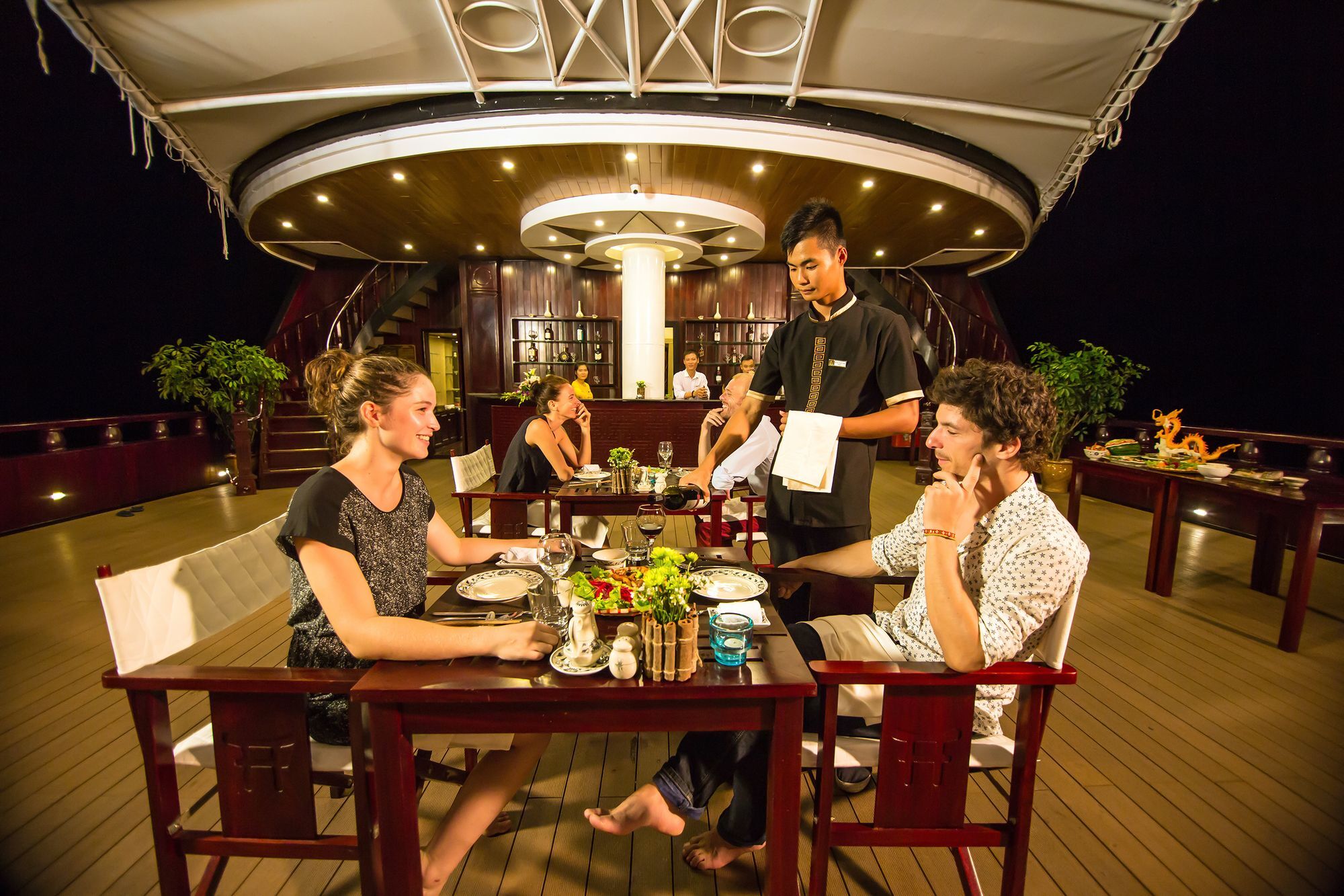 فندق Dragon Legend Cruise ها لونغ المظهر الخارجي الصورة